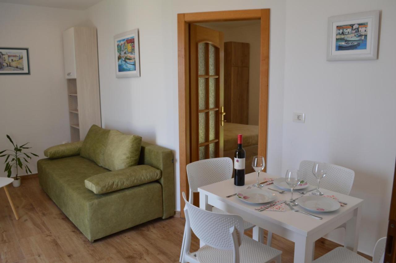 Apartments Spilan Млини Екстер'єр фото
